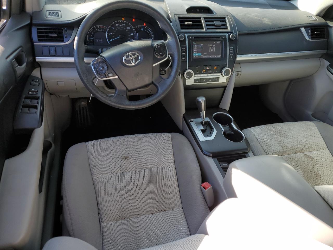 2014 Toyota Camry - Image 8