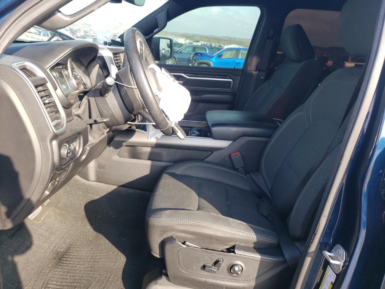 2019 RAM 1500 - Image 7