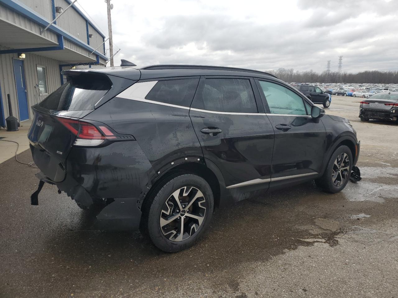 2023 Kia Sportage - Image 3