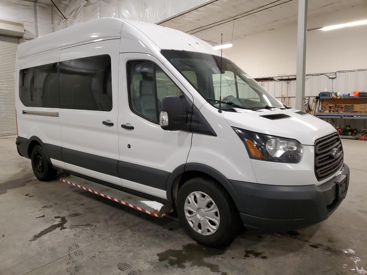 2017 Ford Transit - Image 4