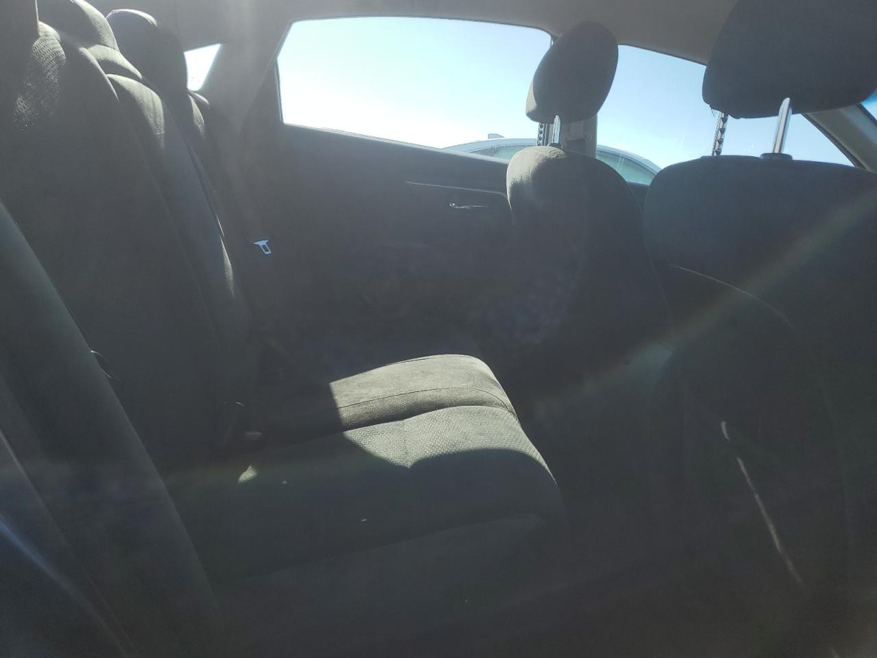 2015 Nissan Altima - Image 10