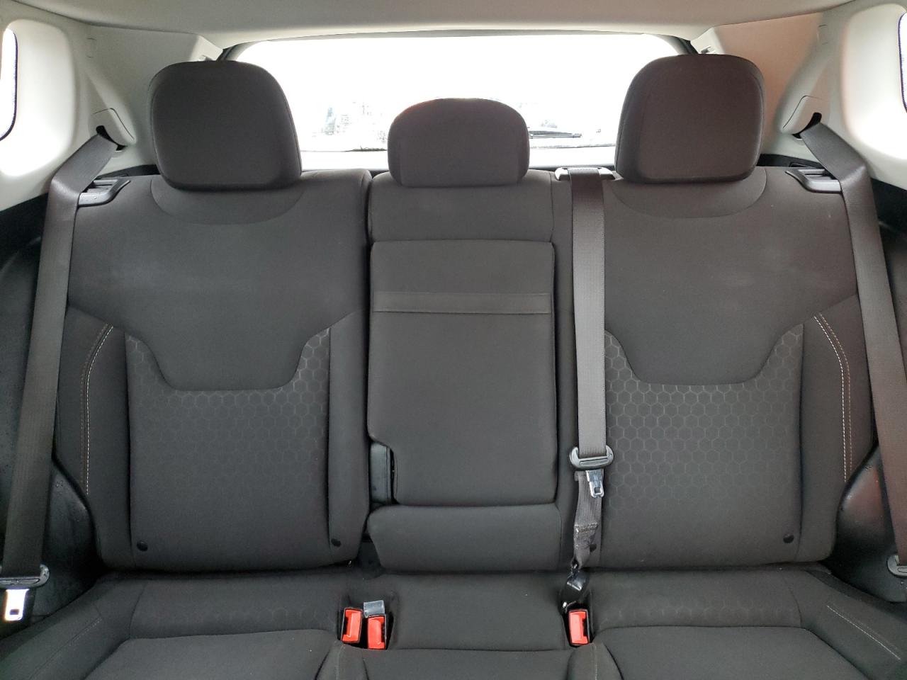 2020 Jeep Compass - Image 10