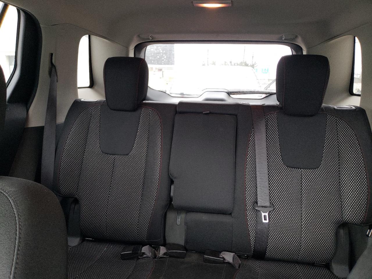 2016 GMC Terrain - Image 10
