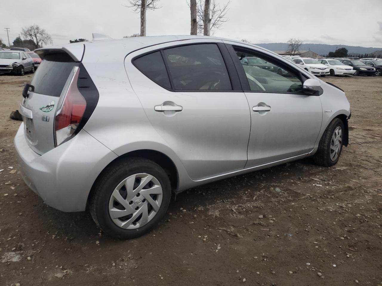 2015 Toyota Prius - Image 3