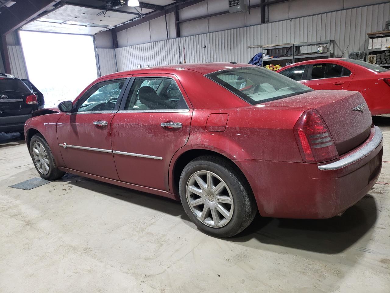 2007 Chrysler 300 - Image 2