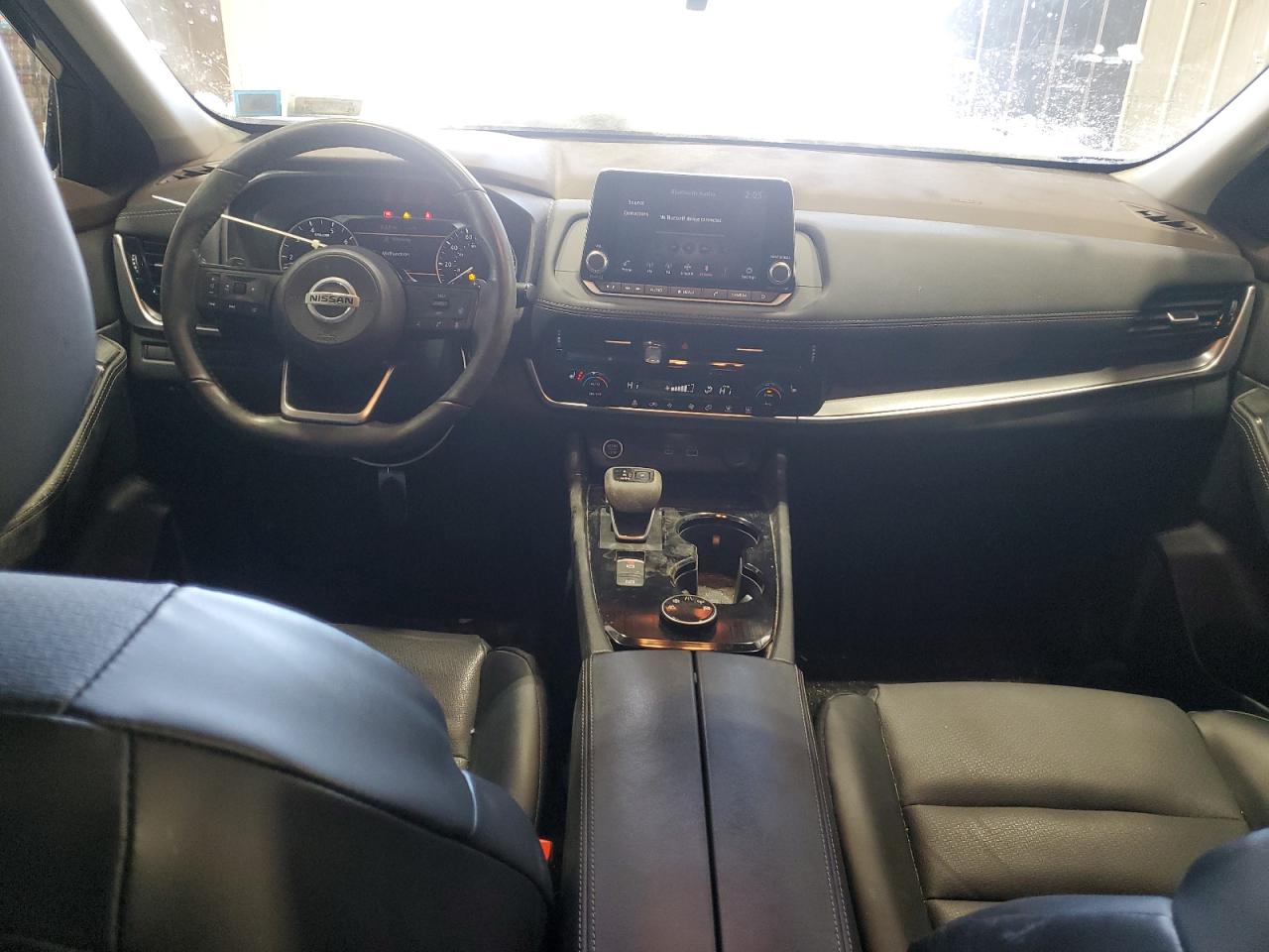 2021 Nissan Rogue - Image 8