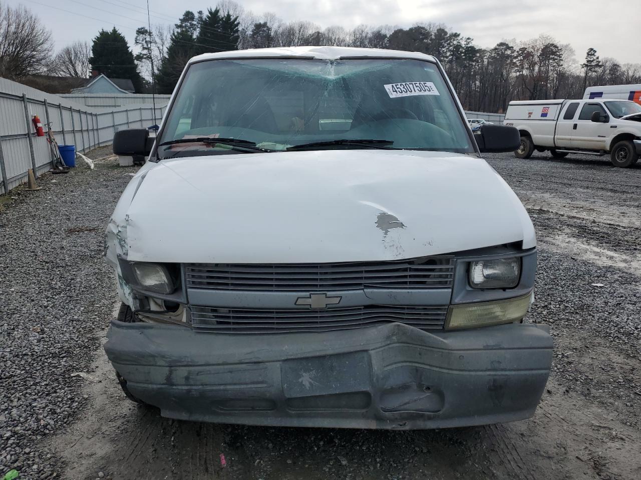 2005 Chevrolet Astro - Image 5