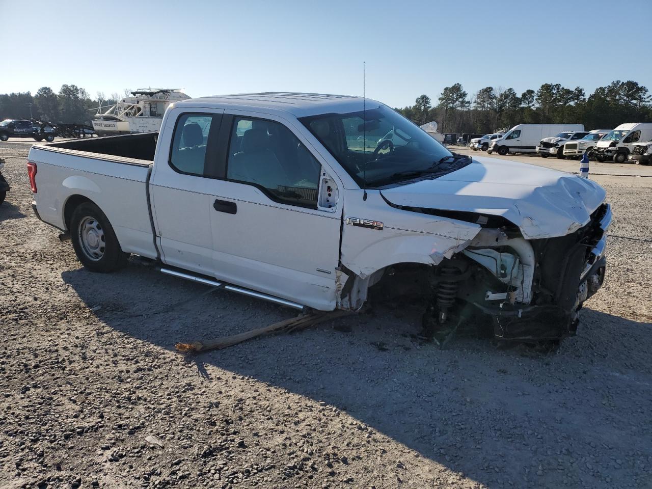 2015 Ford F-150 - Image 4