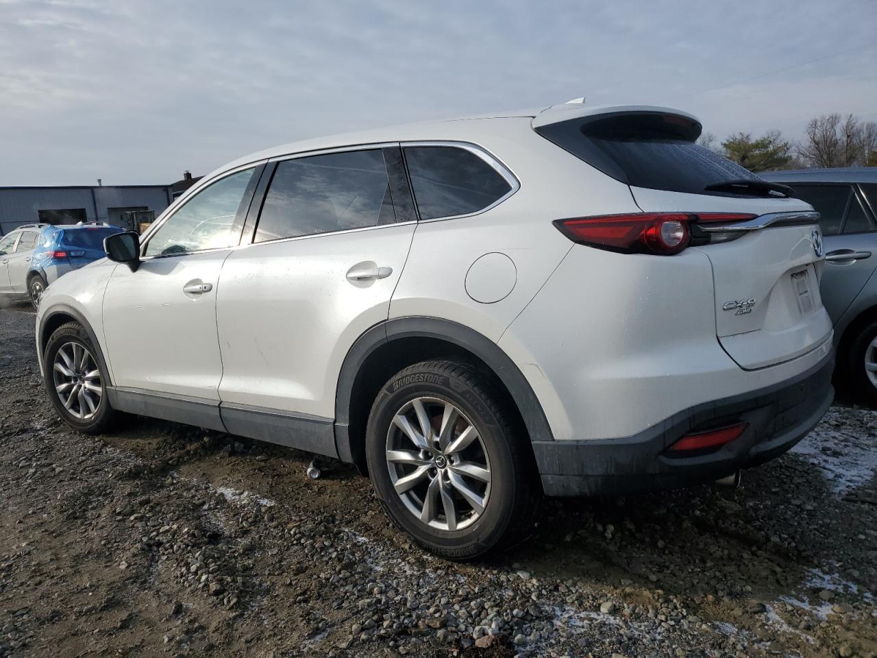 2017 Mazda CX-9 - Image 2