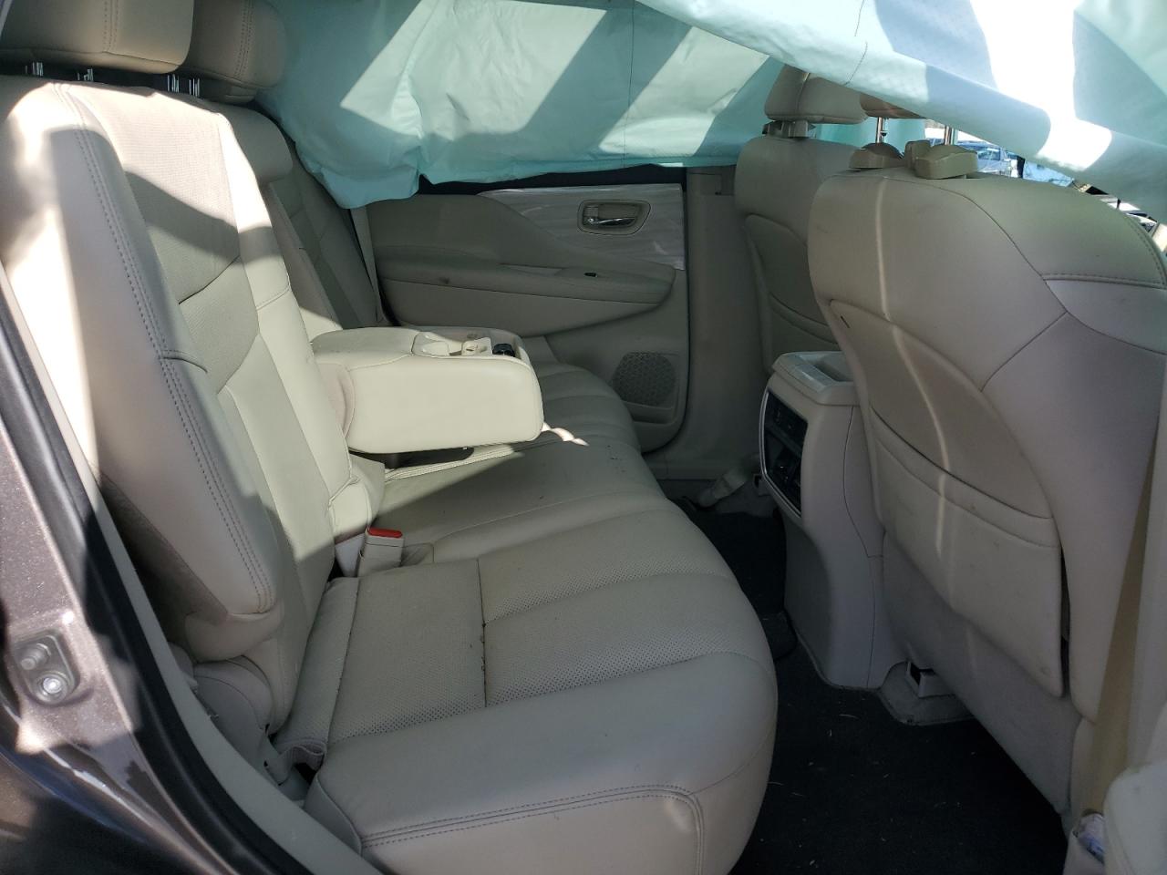 2015 Nissan Murano - Image 11