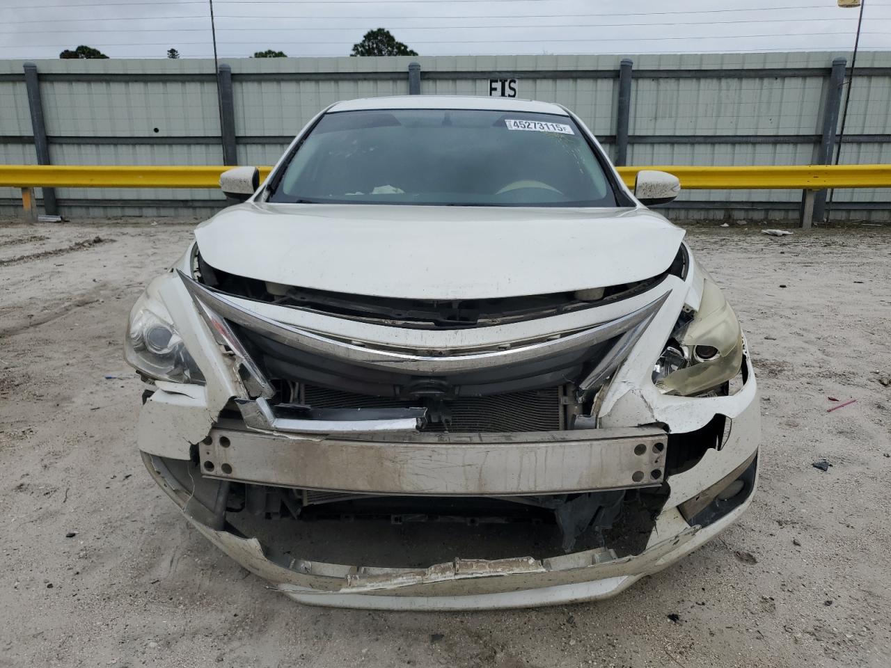 2015 Nissan Altima - Image 5