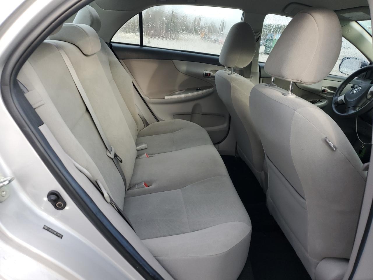 2011 Toyota Corolla - Image 10