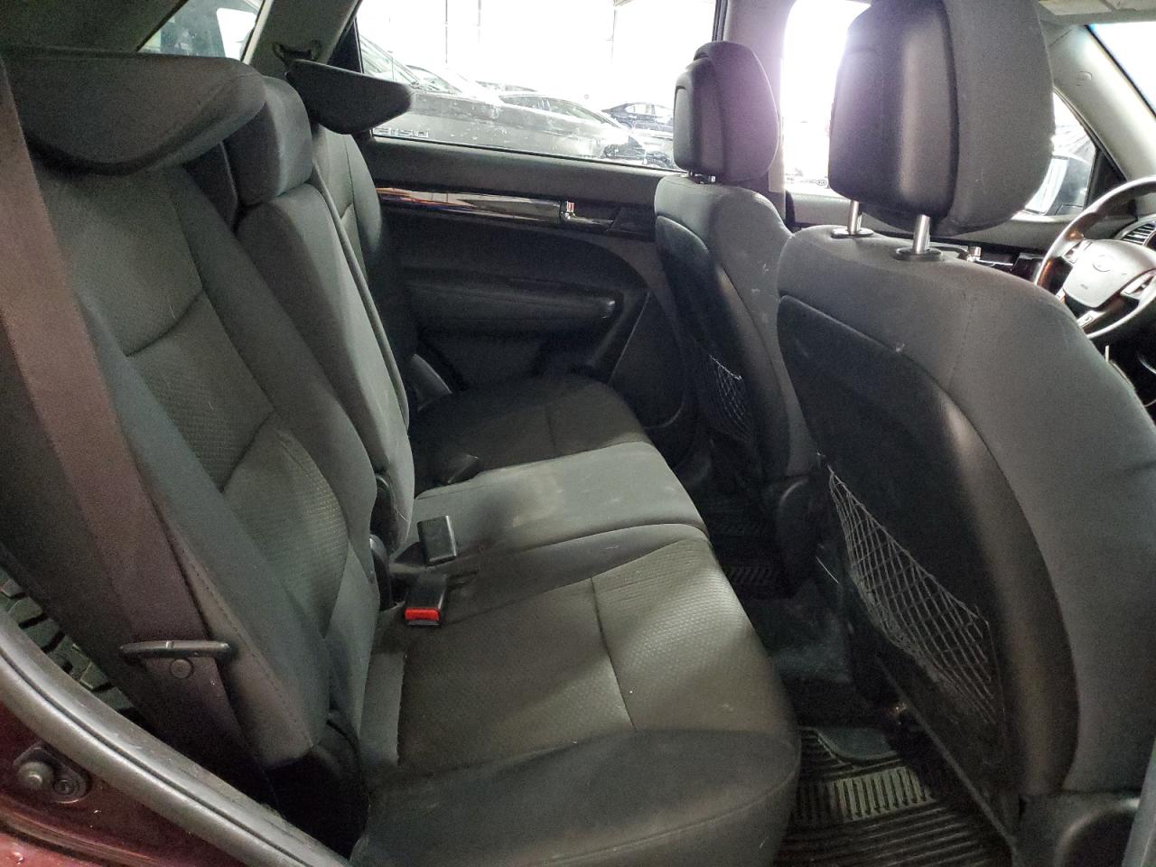 2013 Kia Sorento - Image 10