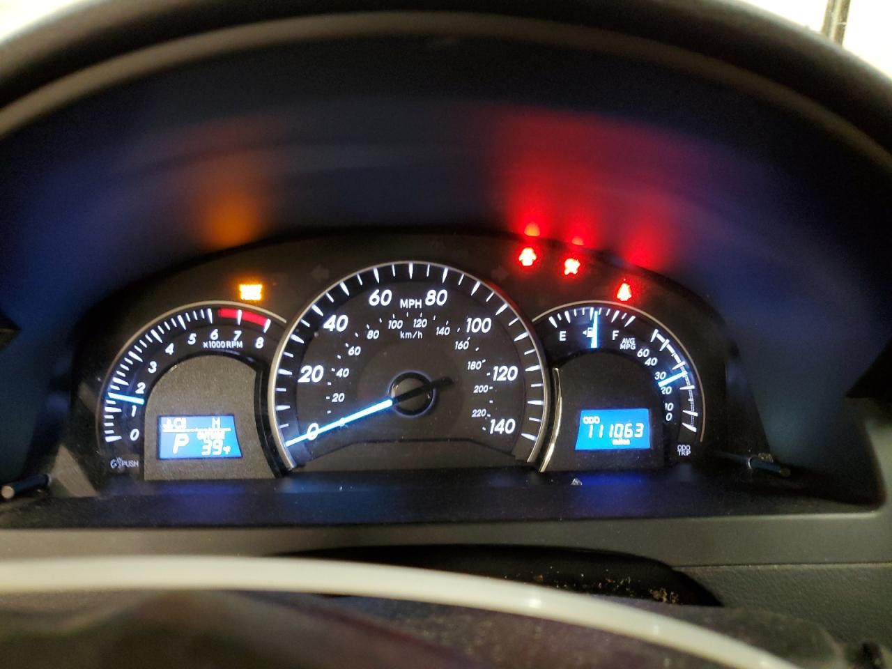2015 Toyota Camry - Image 9
