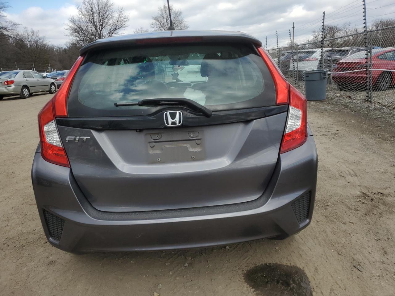 2017 Honda Fit - Image 6