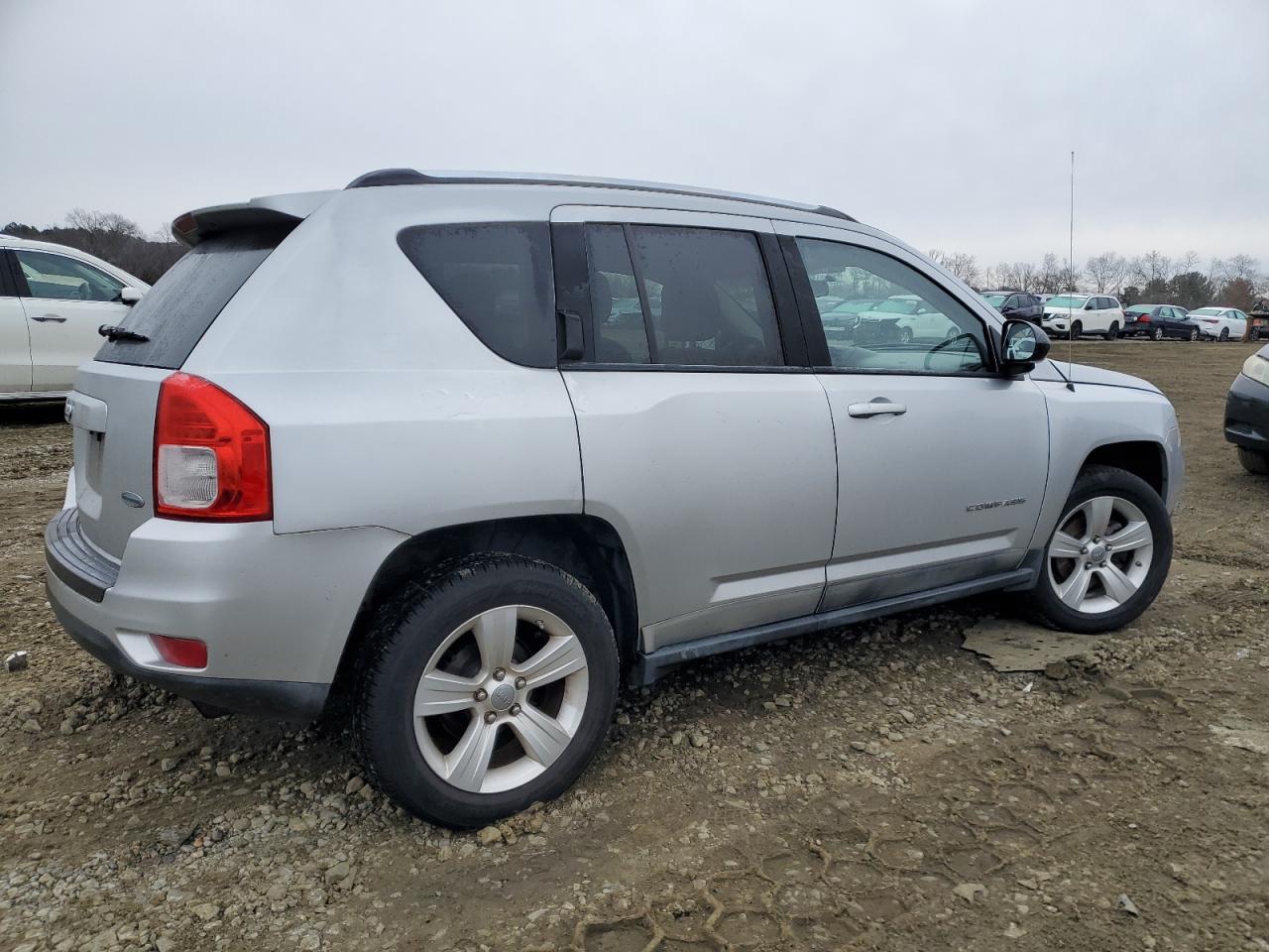 2011 Jeep Compass - Image 3