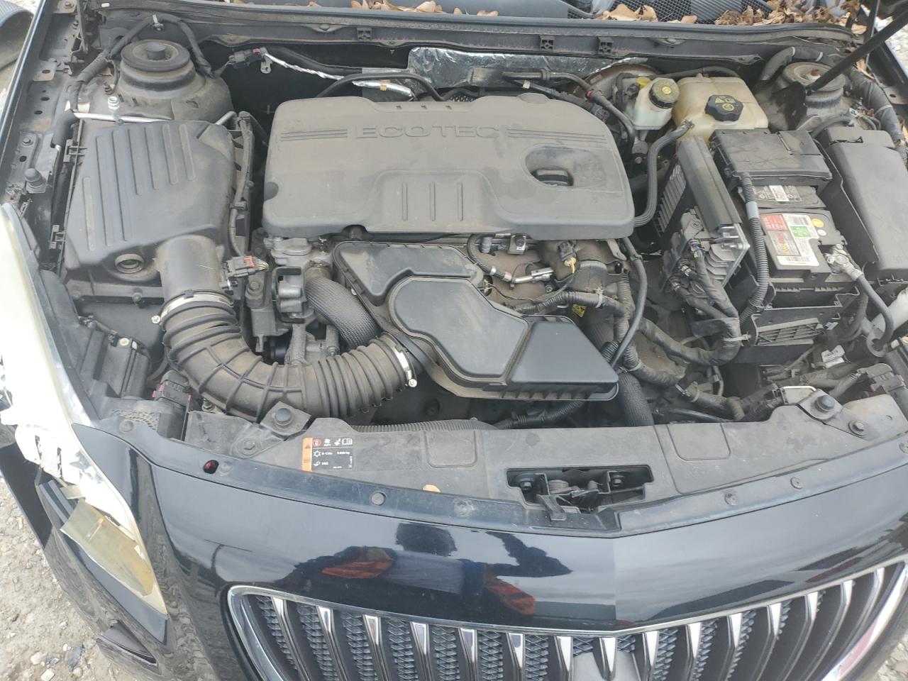 2012 Buick Regal - Image 11