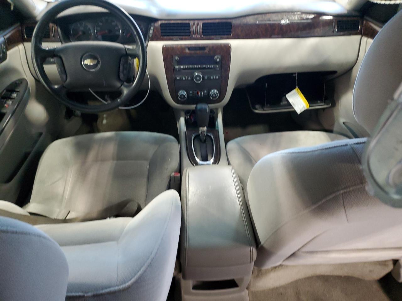 2014 Chevrolet Impala - Image 8
