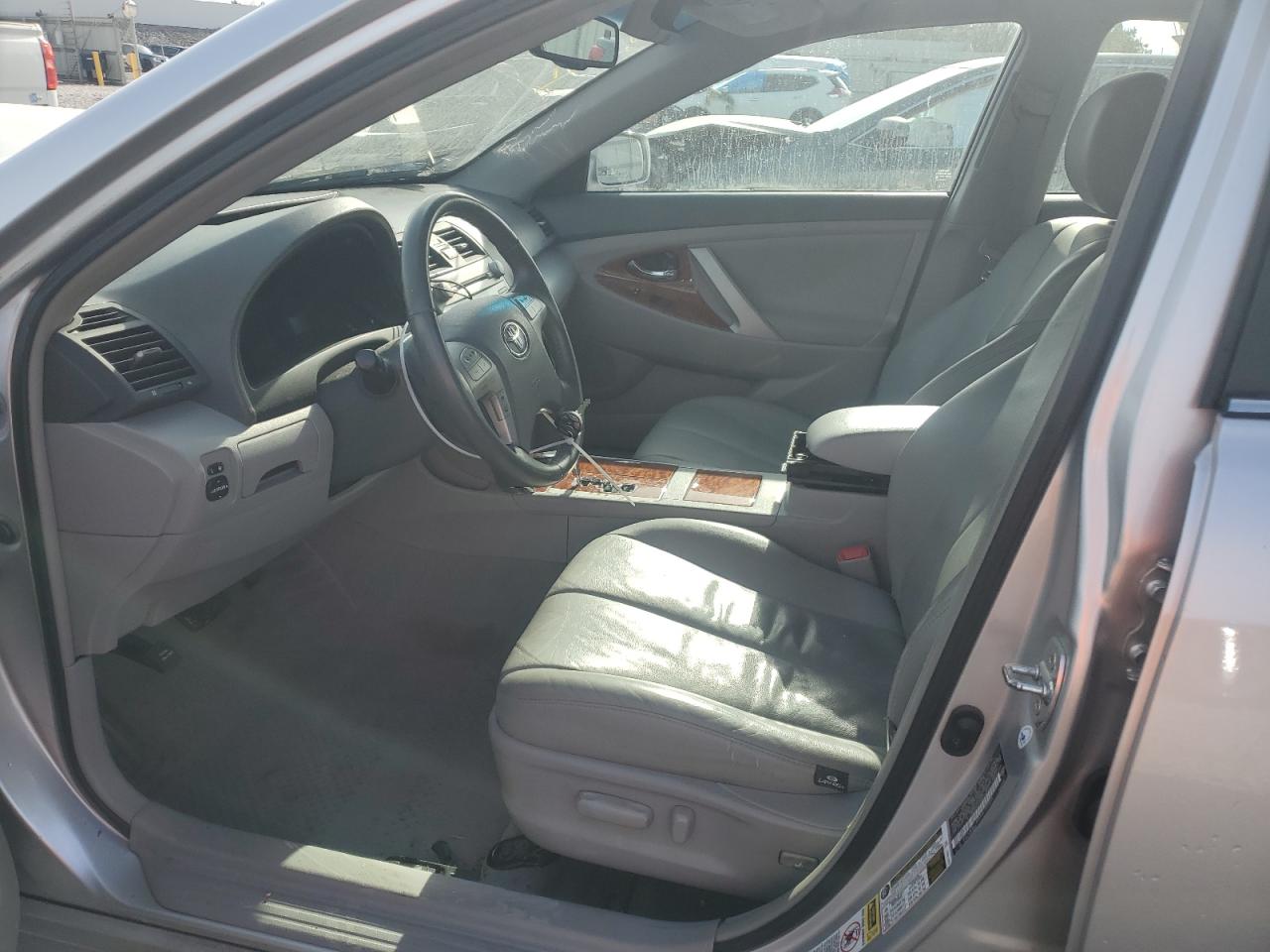 2009 Toyota Camry - Image 7