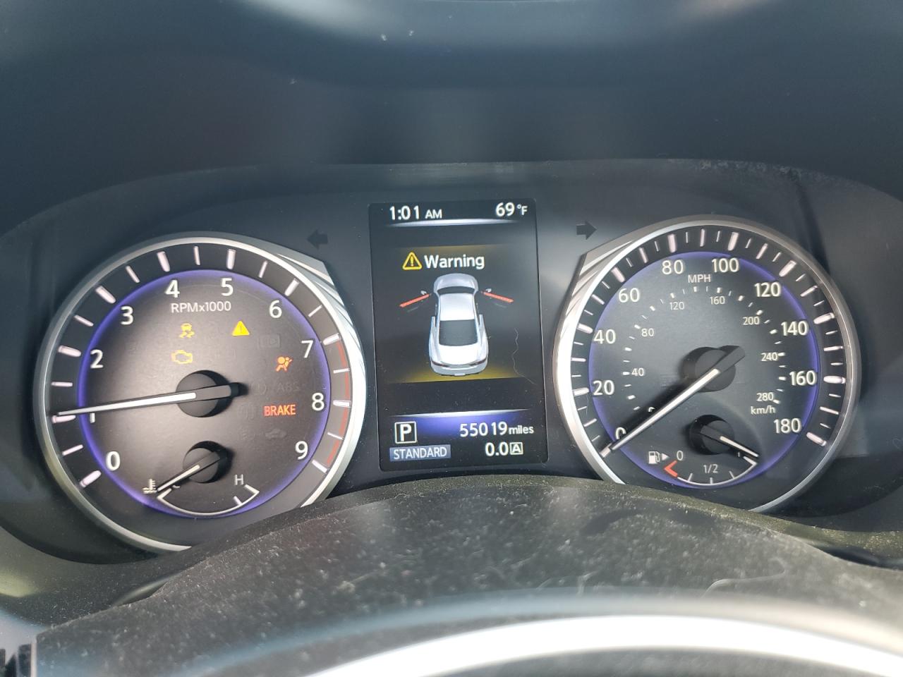 2017 Infiniti Q60 - Image 9