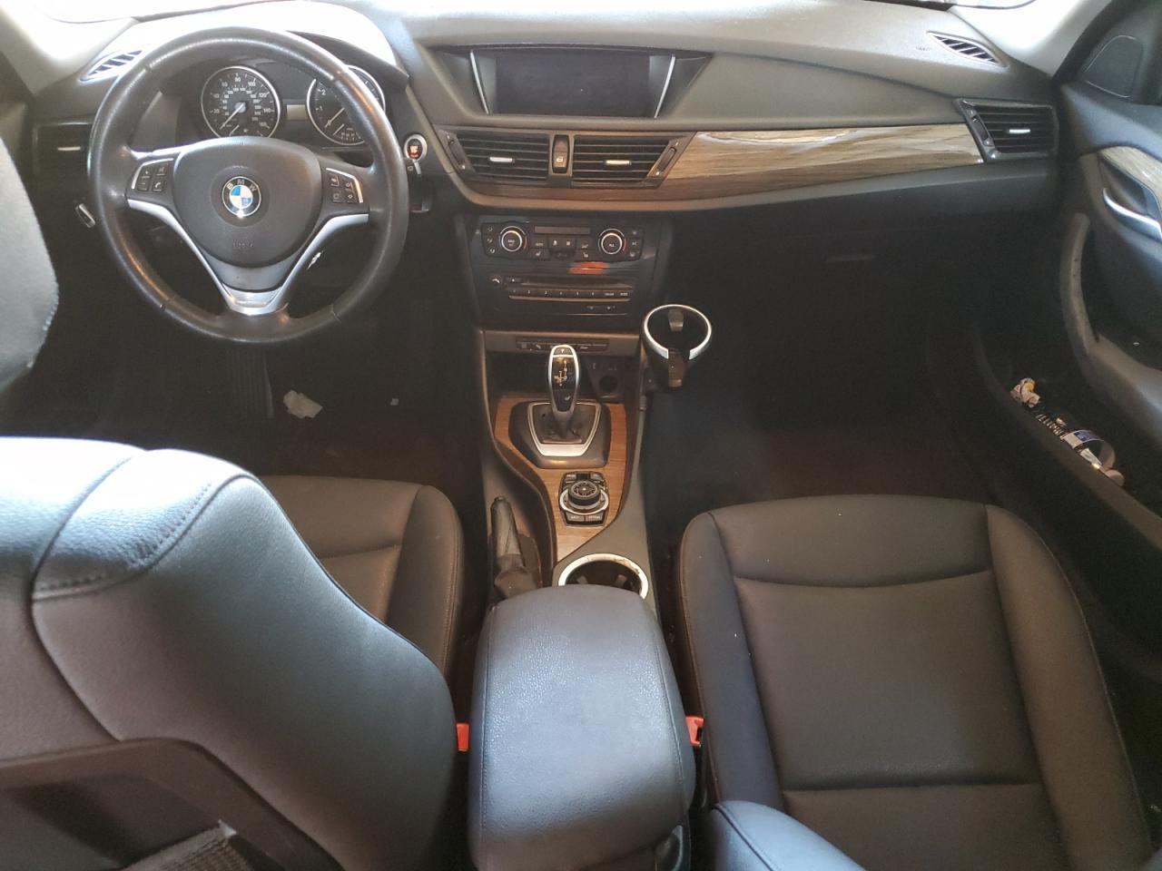2013 BMW X1 - Image 8