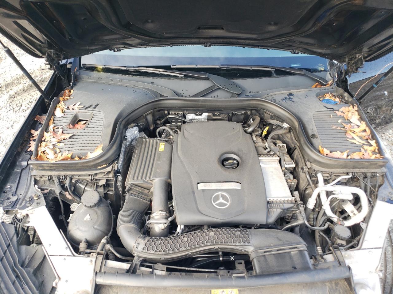 2018 Mercedes-Benz GLC - Image 12