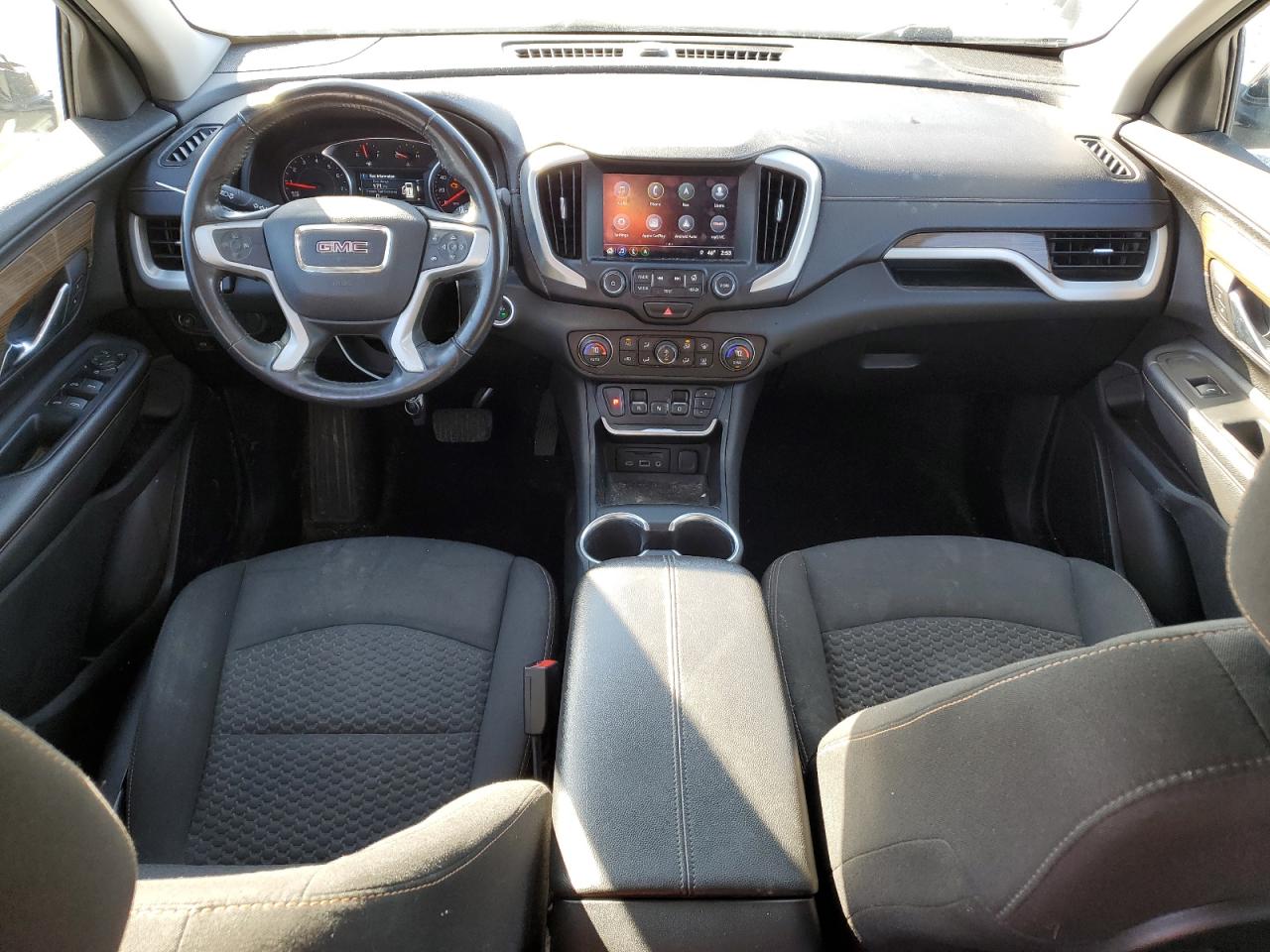 2018 GMC Terrain - Image 8