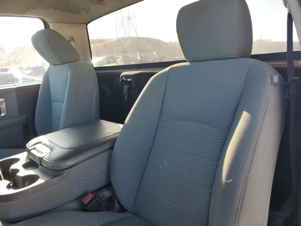 2013 RAM 1500 - Image 10