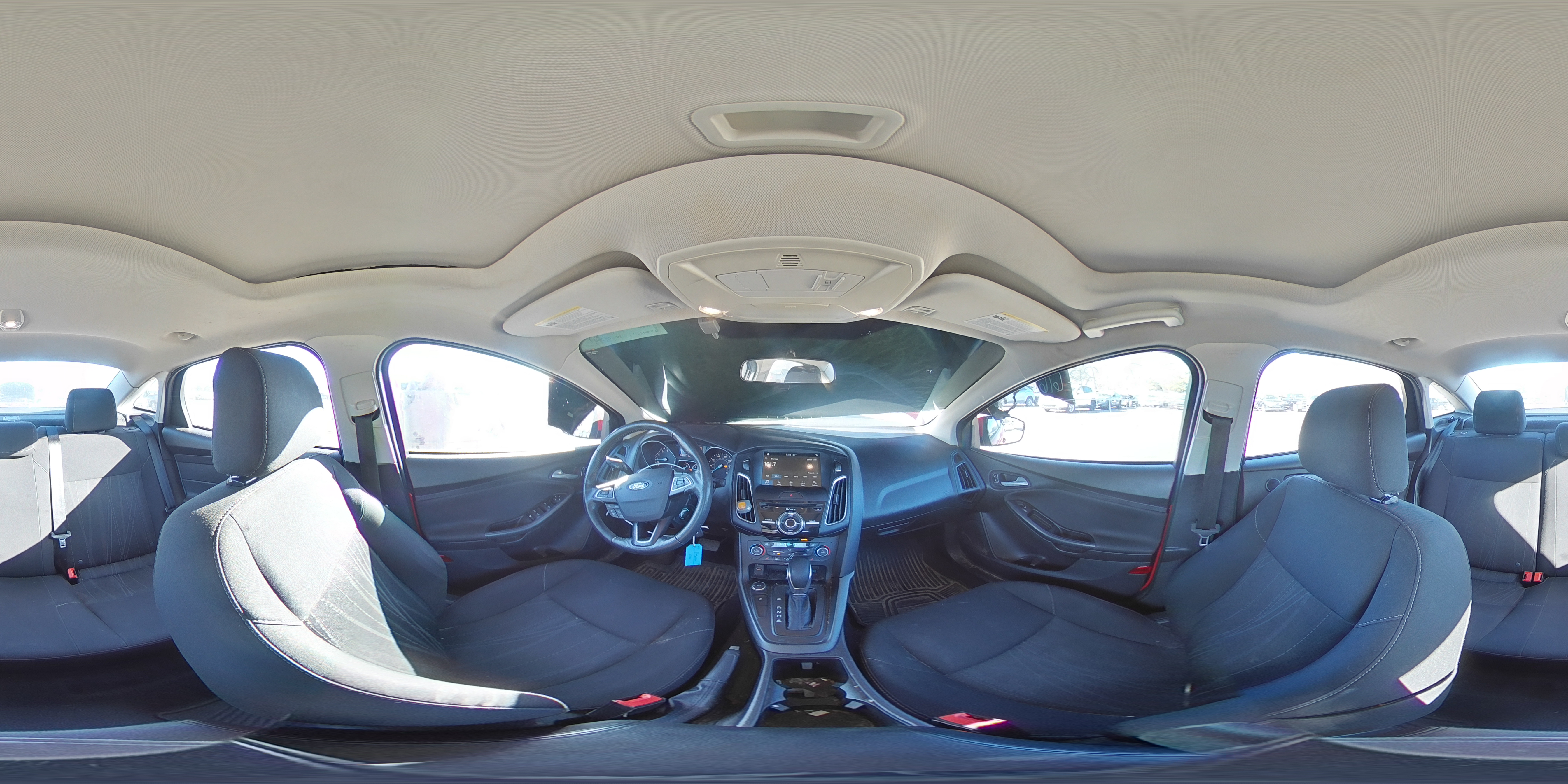 2017 Ford Focus - Image 12