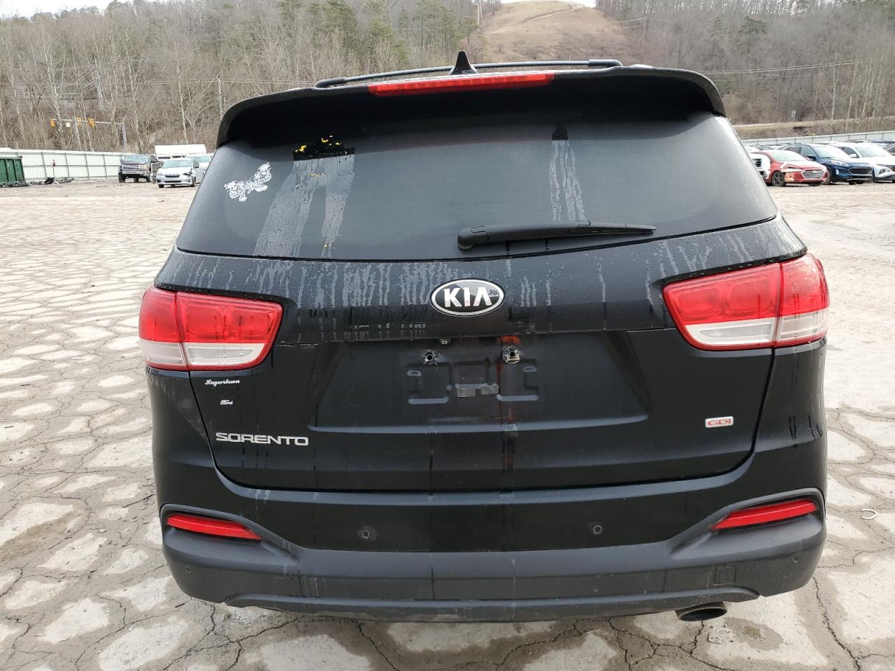 2016 Kia Sorento - Image 6