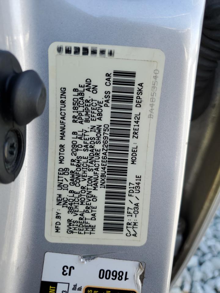 2010 Toyota Corolla - Image 12