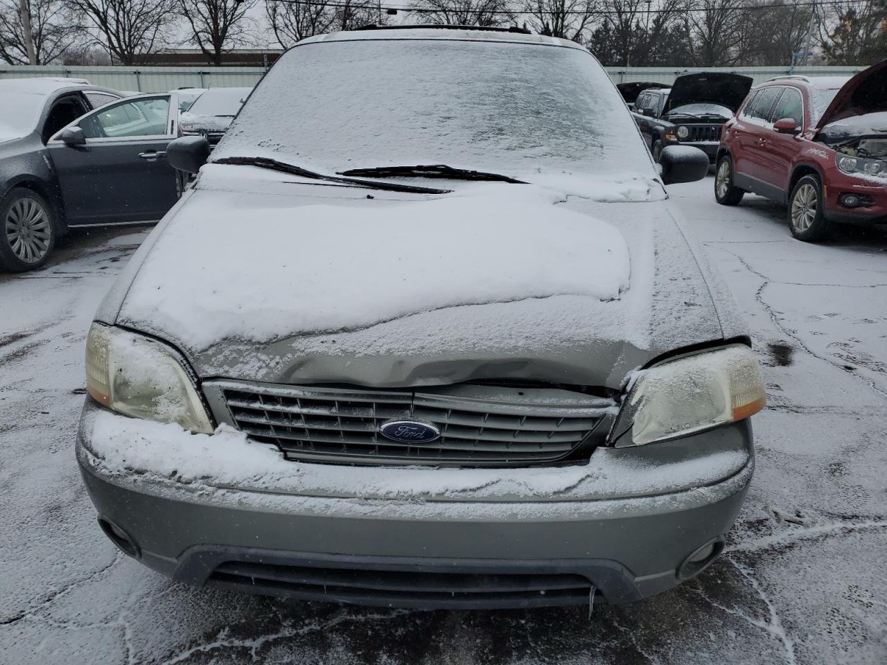 2003 Ford Windstar - Image 5