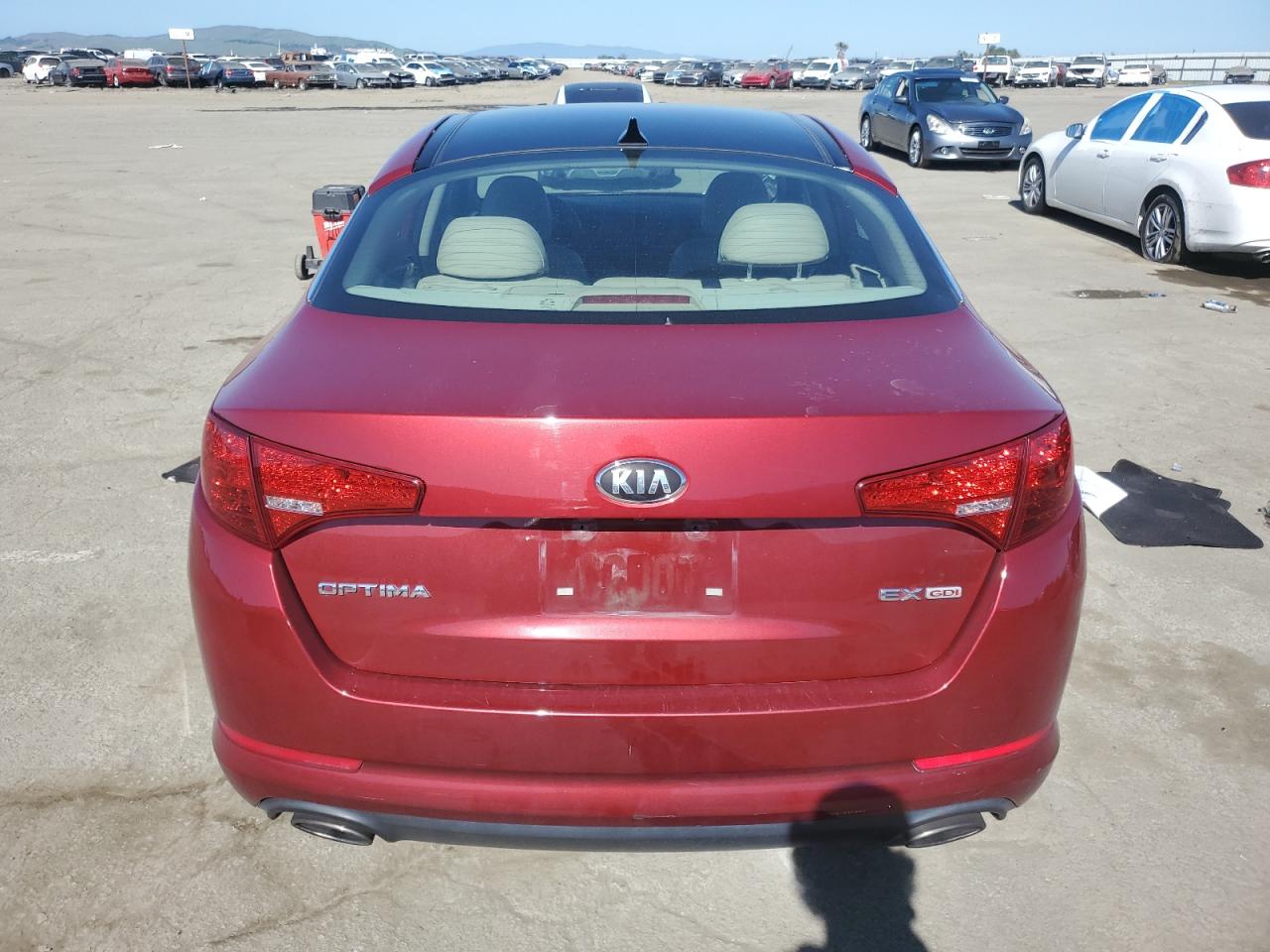 2013 Kia Optima - Image 6