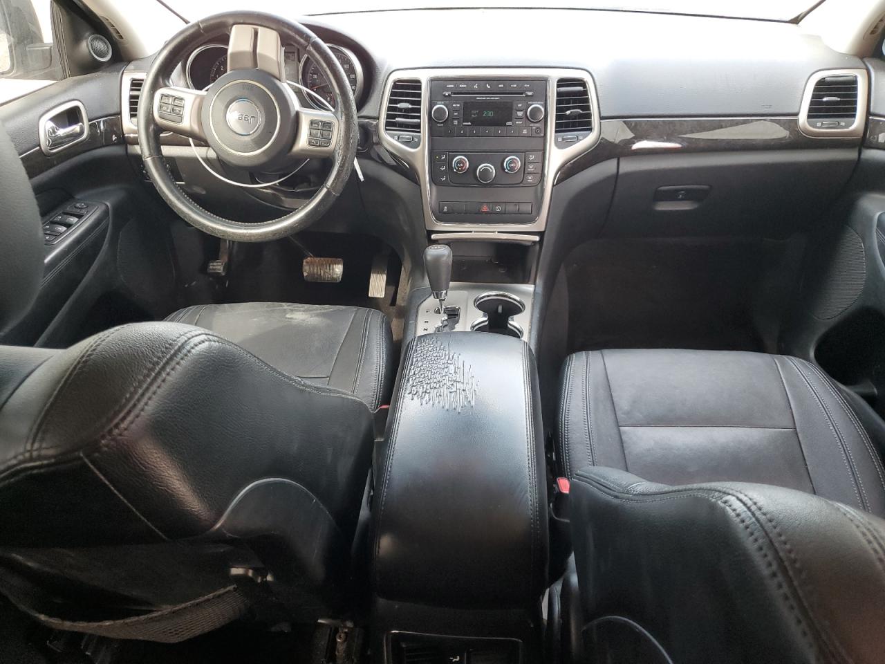 2013 Jeep Grand Cherokee - Image 8