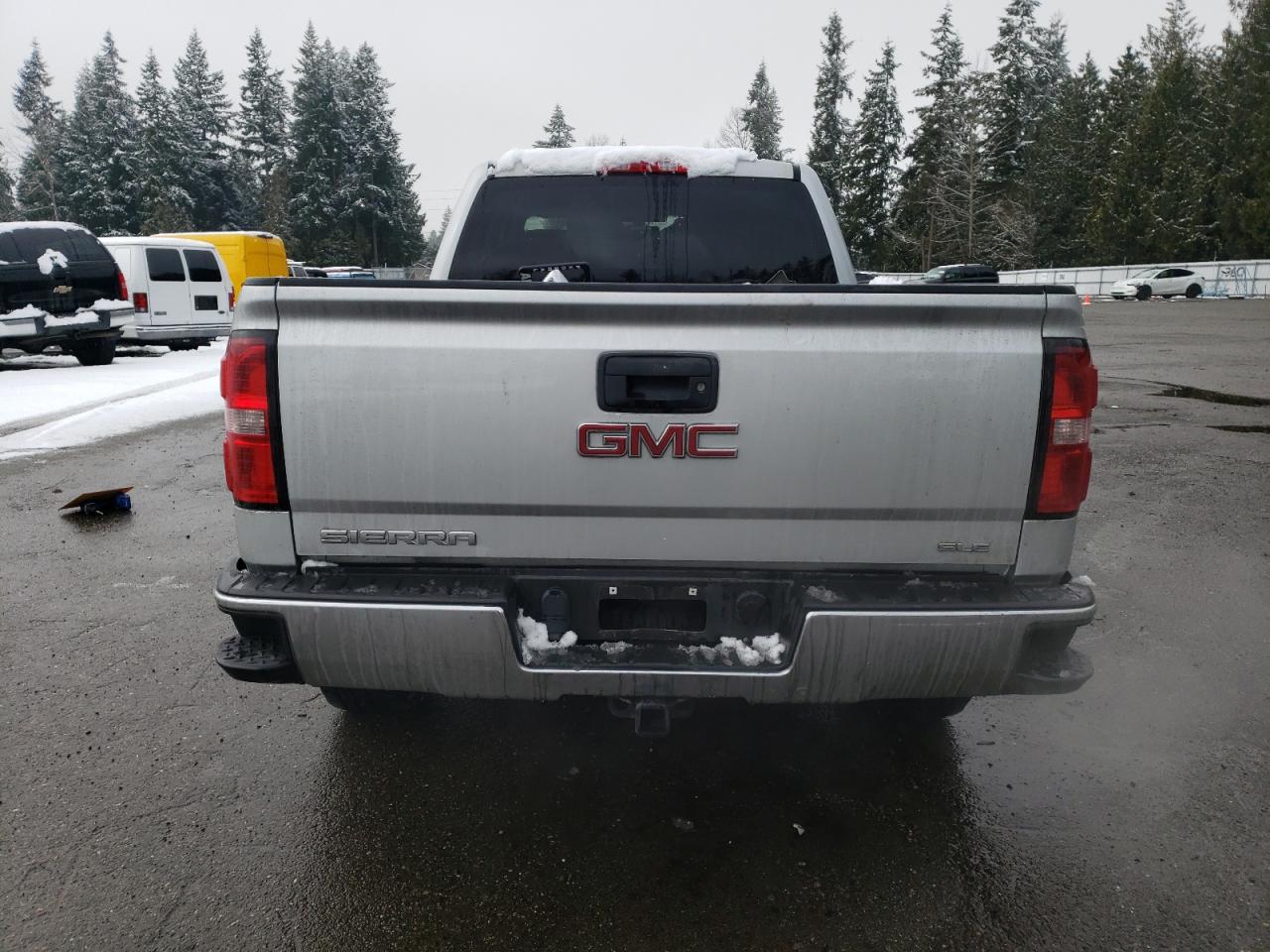 2017 GMC Sierra - Image 6