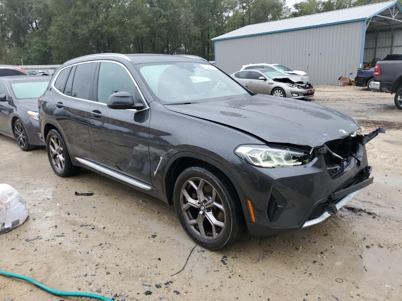 2022 BMW X3 - Image 4