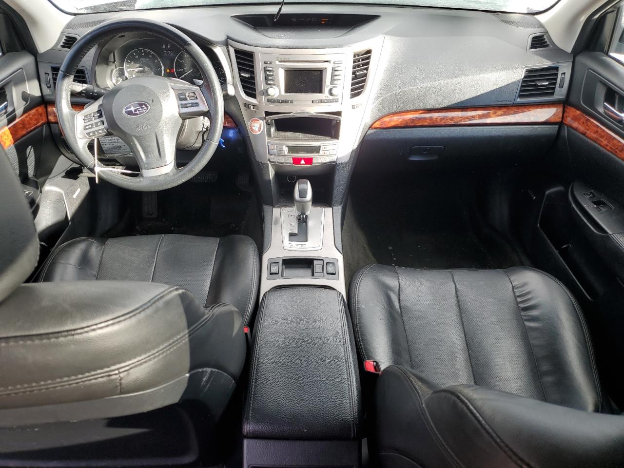 2012 Subaru Outback - Image 8