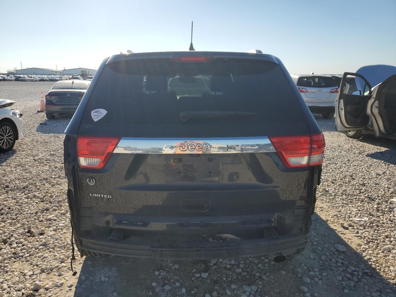 2012 Jeep Grand Cherokee - Image 6
