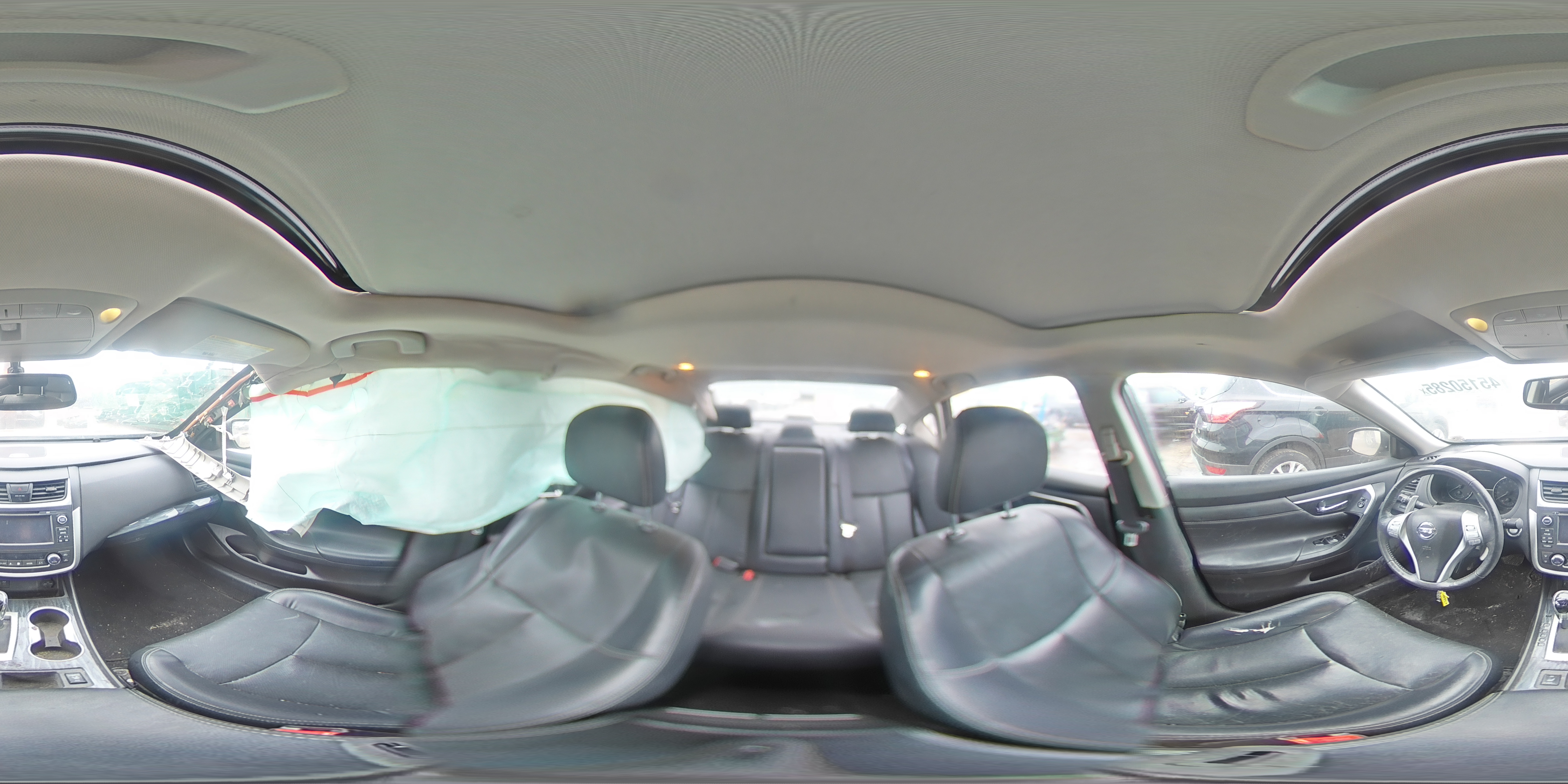 2016 Nissan Altima - Image 13