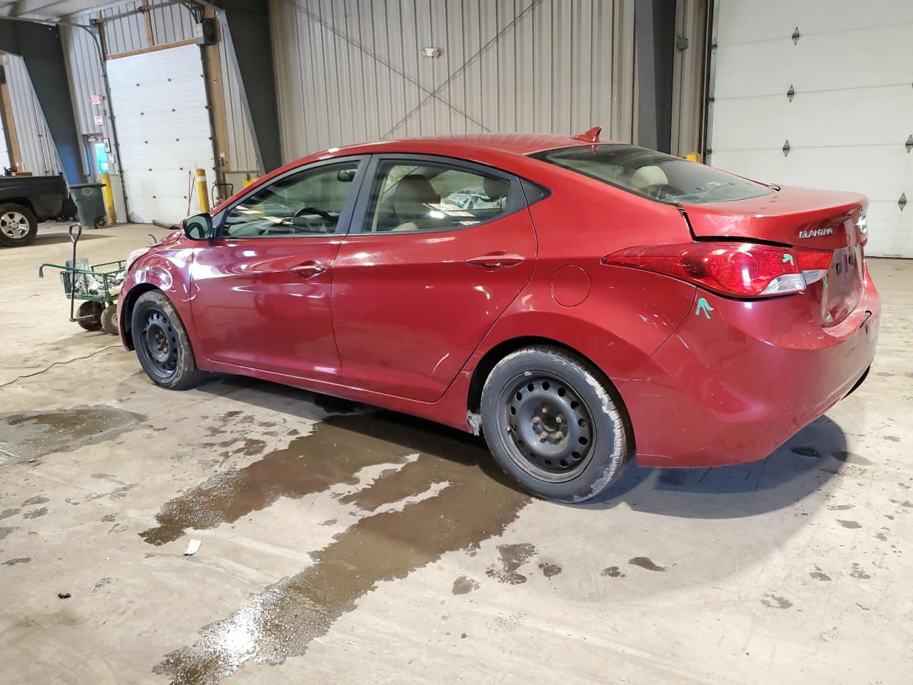 2012 Hyundai Elantra - Image 2