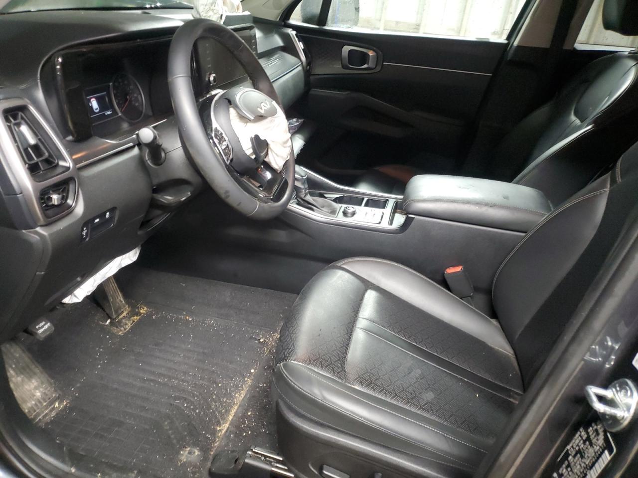 2023 Kia Sorento - Image 7