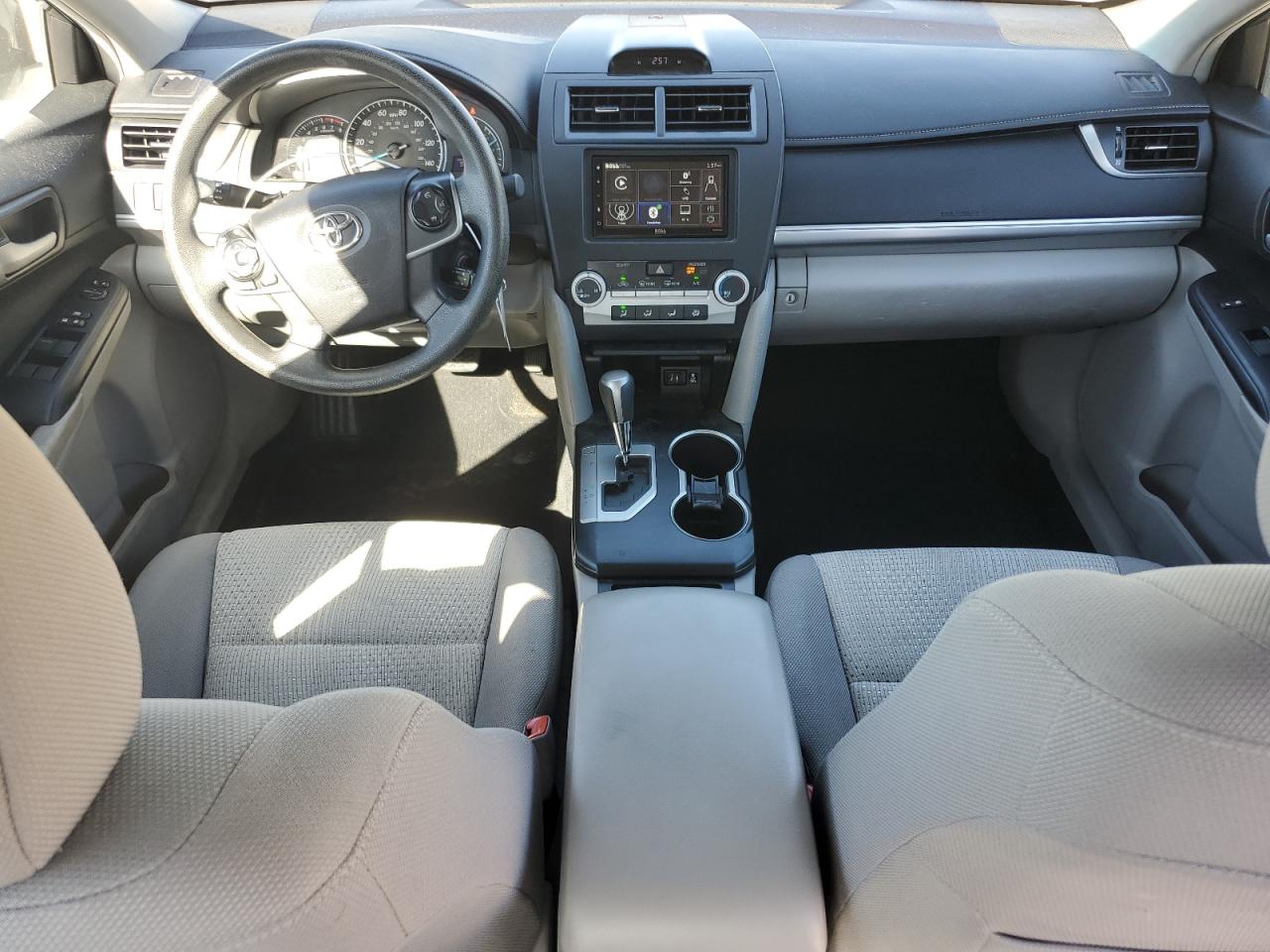 2014 Toyota Camry - Image 8