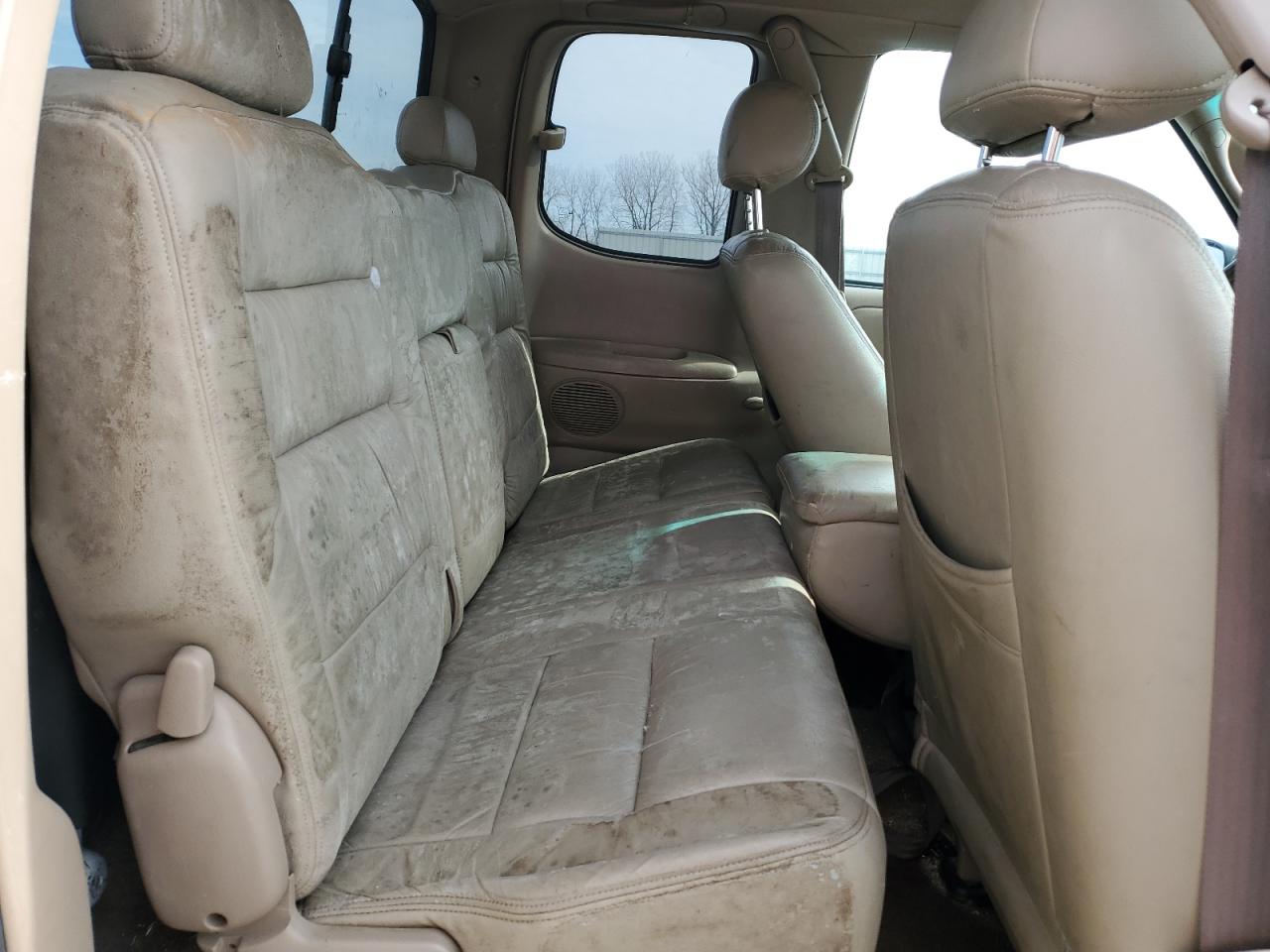 2002 Toyota Tundra - Image 10