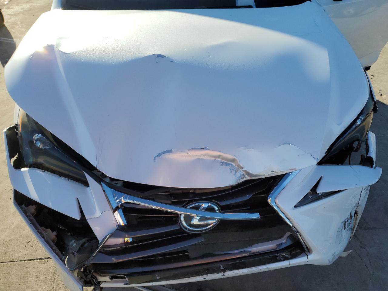 2015 Lexus NX - Image 12