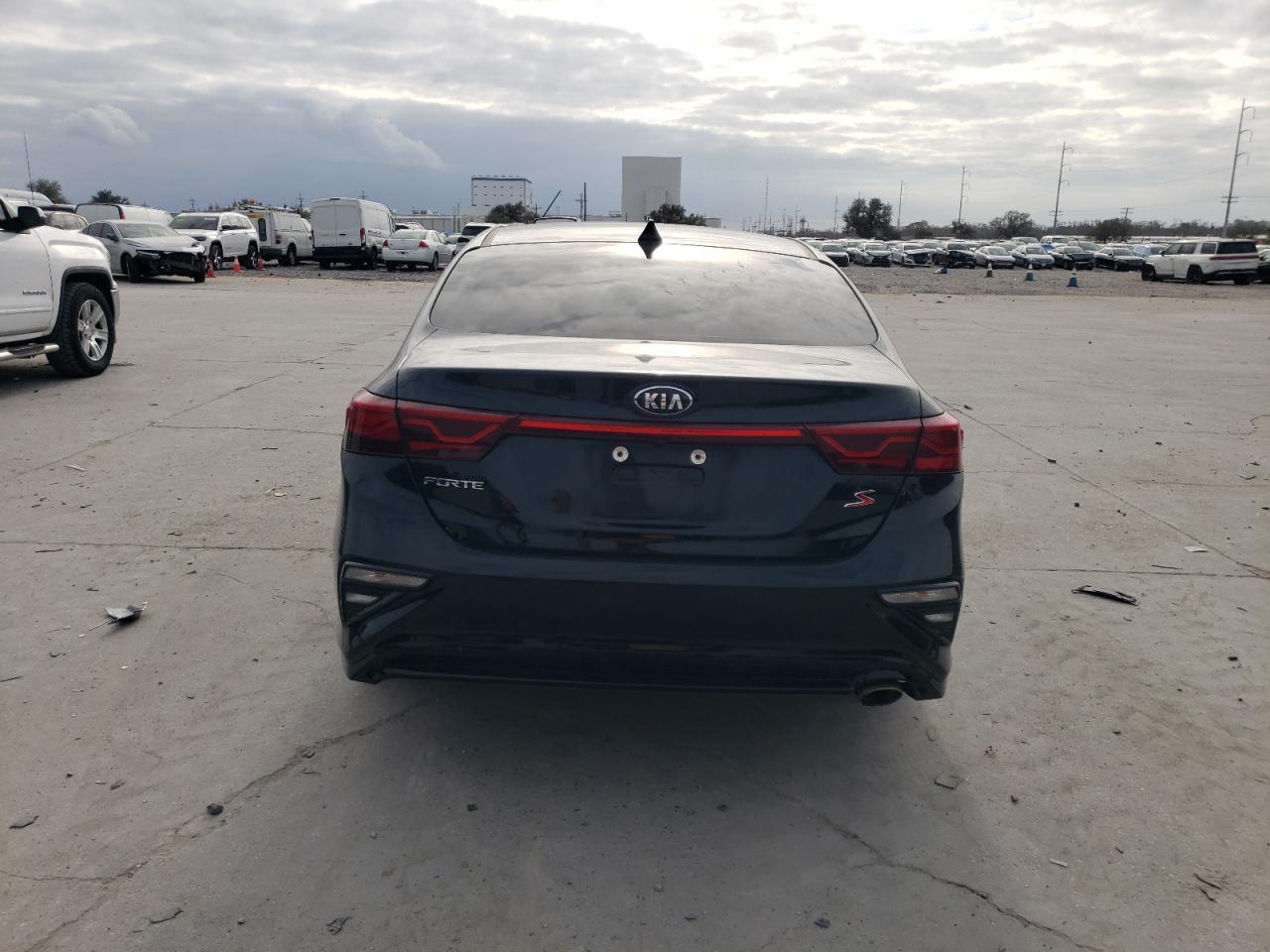 2019 Kia Forte - Image 6