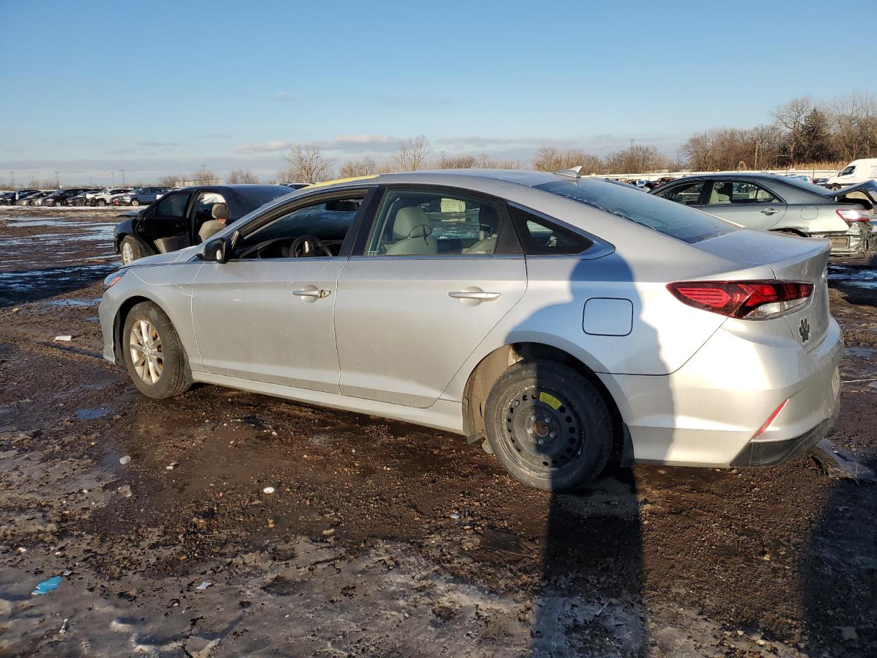 2018 Hyundai Sonata - Image 2