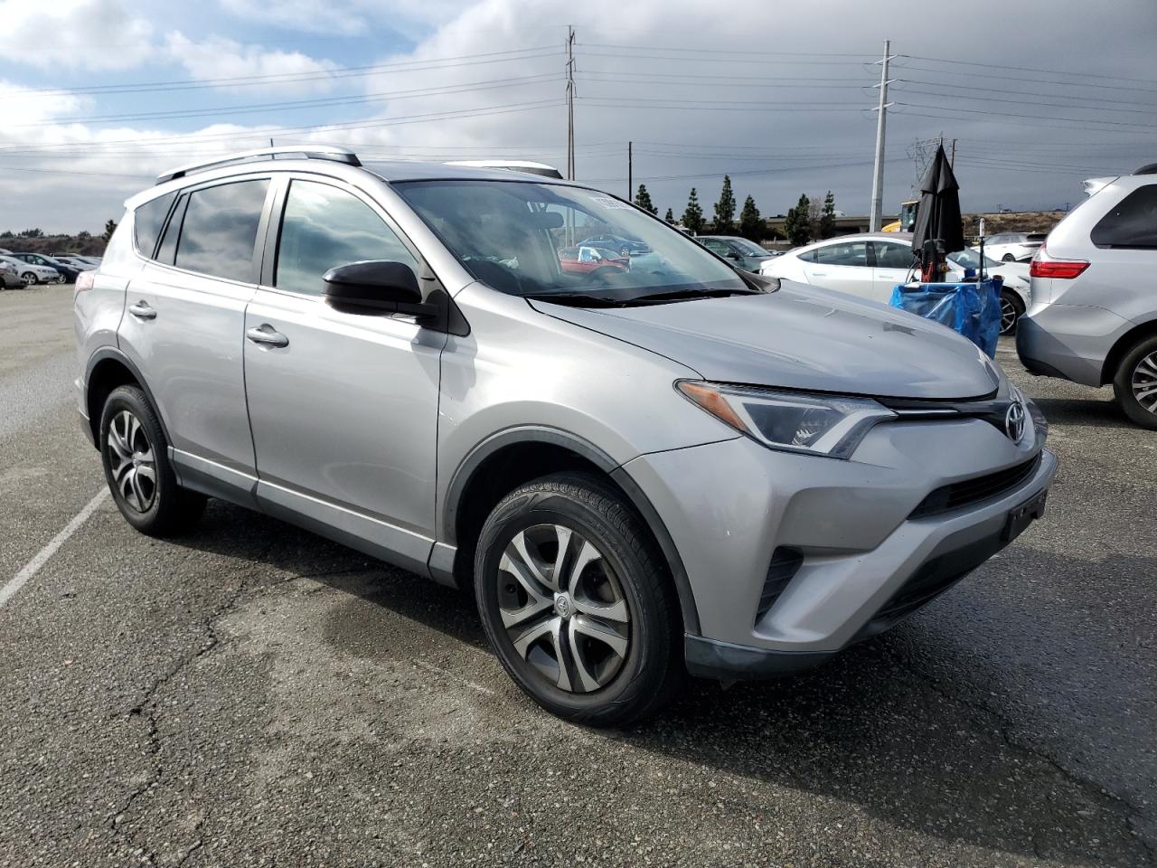 2016 Toyota RAV 4 - Image 4