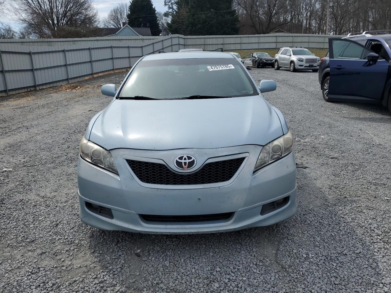 2009 Toyota Camry - Image 5