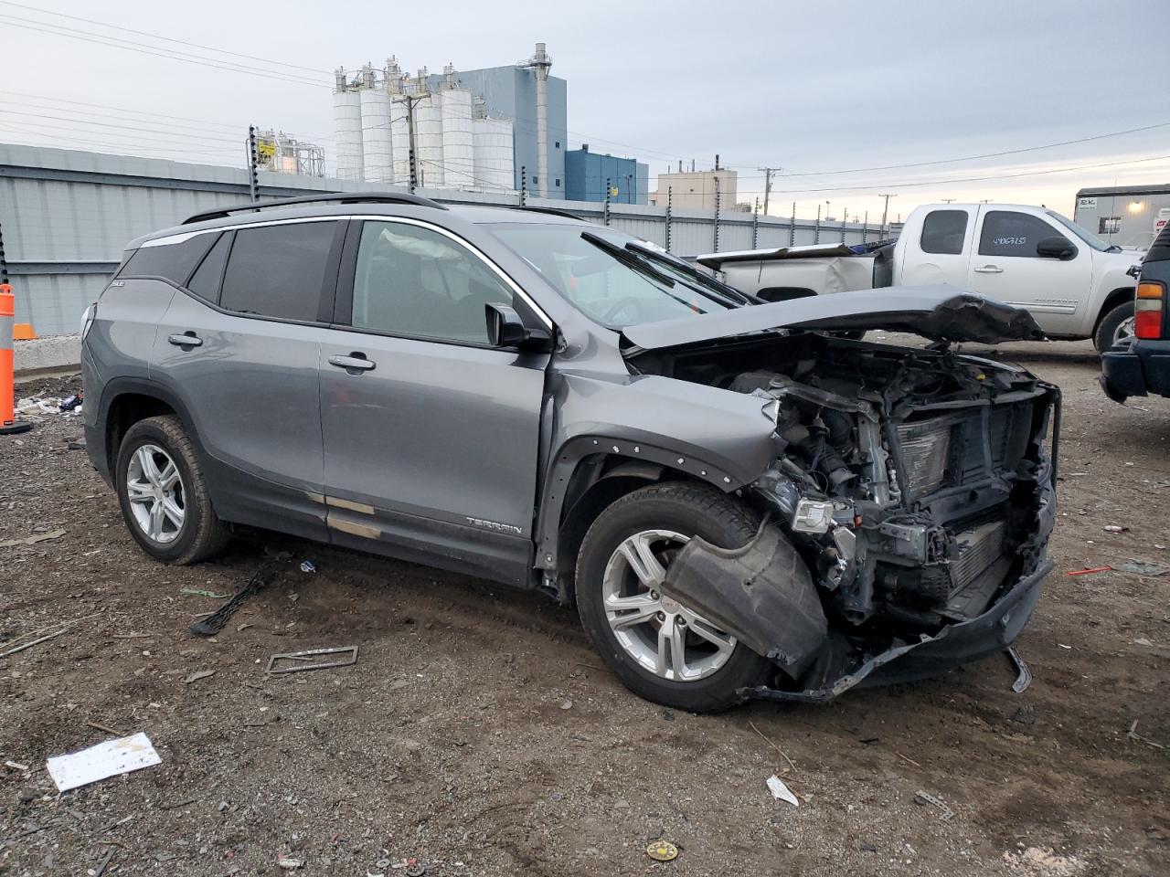2021 GMC Terrain - Image 4