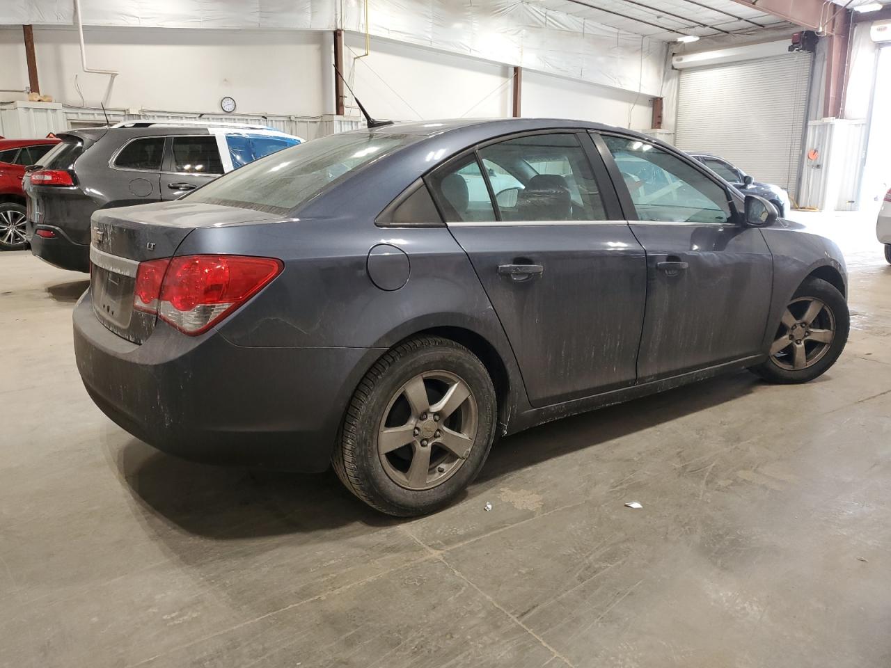 2014 Chevrolet Cruze - Image 3